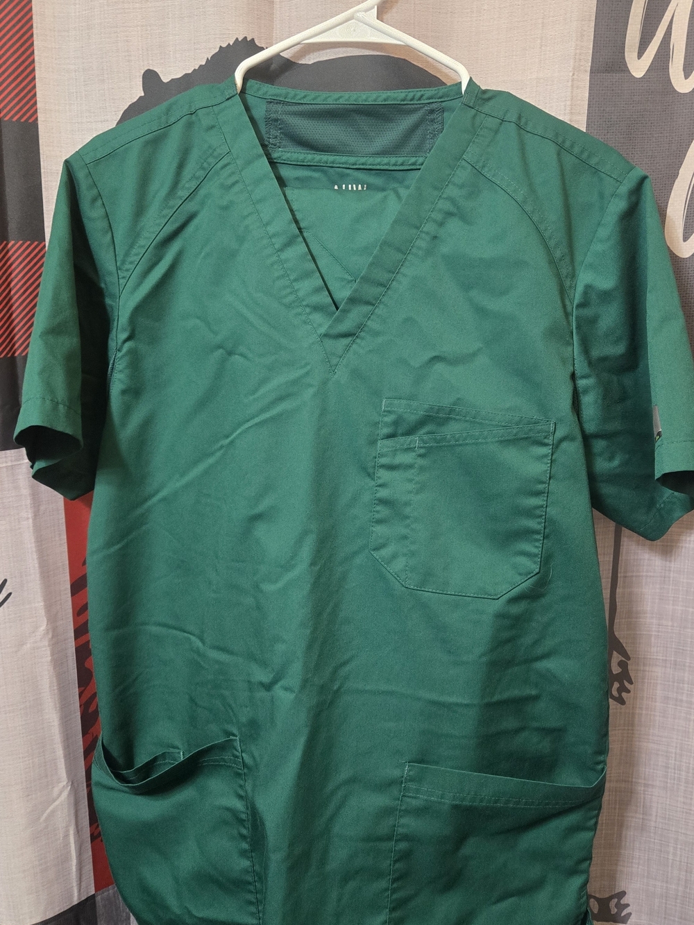 AUW Green Women's Short Sleeve V-Neck Scrub Top And Bottoms